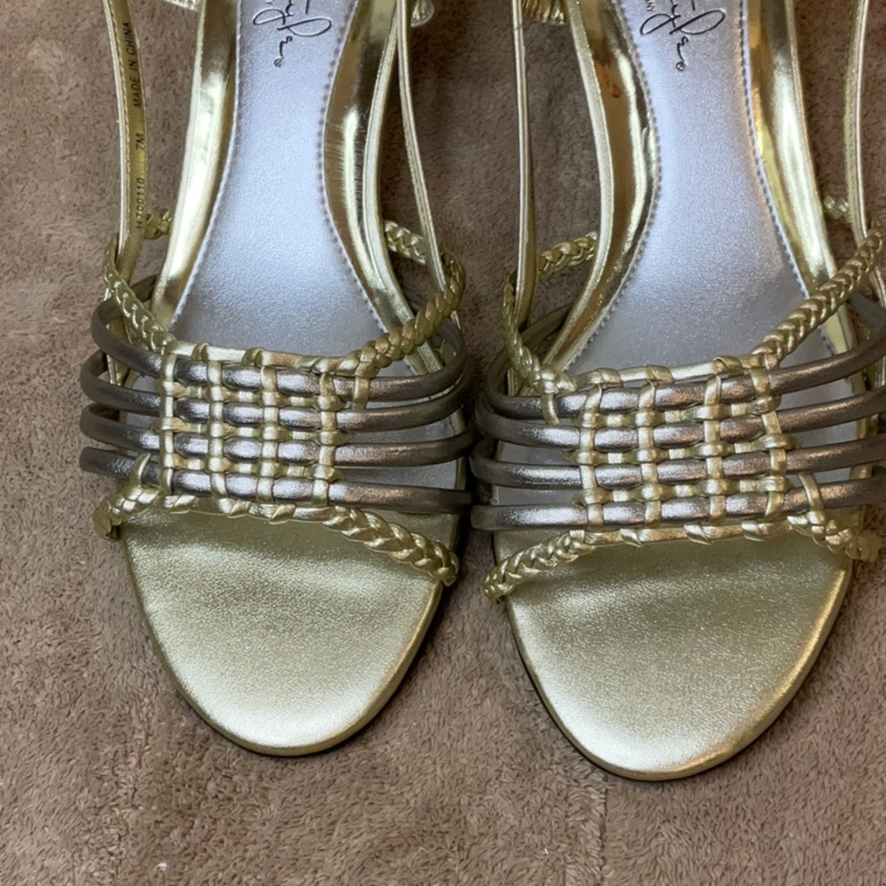 SOFT STYLES sandals - Picture 5 of 8
